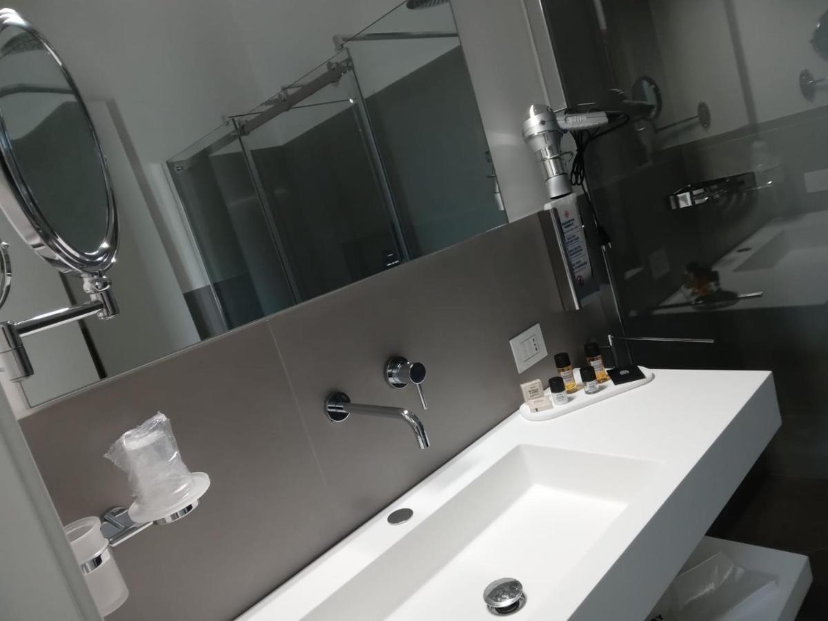 ホテル De Guidani Experience レッチェ エクステリア 写真